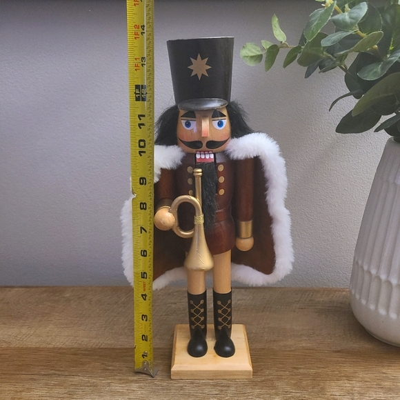 📯Nutcracker Soldier Bugle Horn Wooden Christmas Holiday Decor - Picture 9 of 9